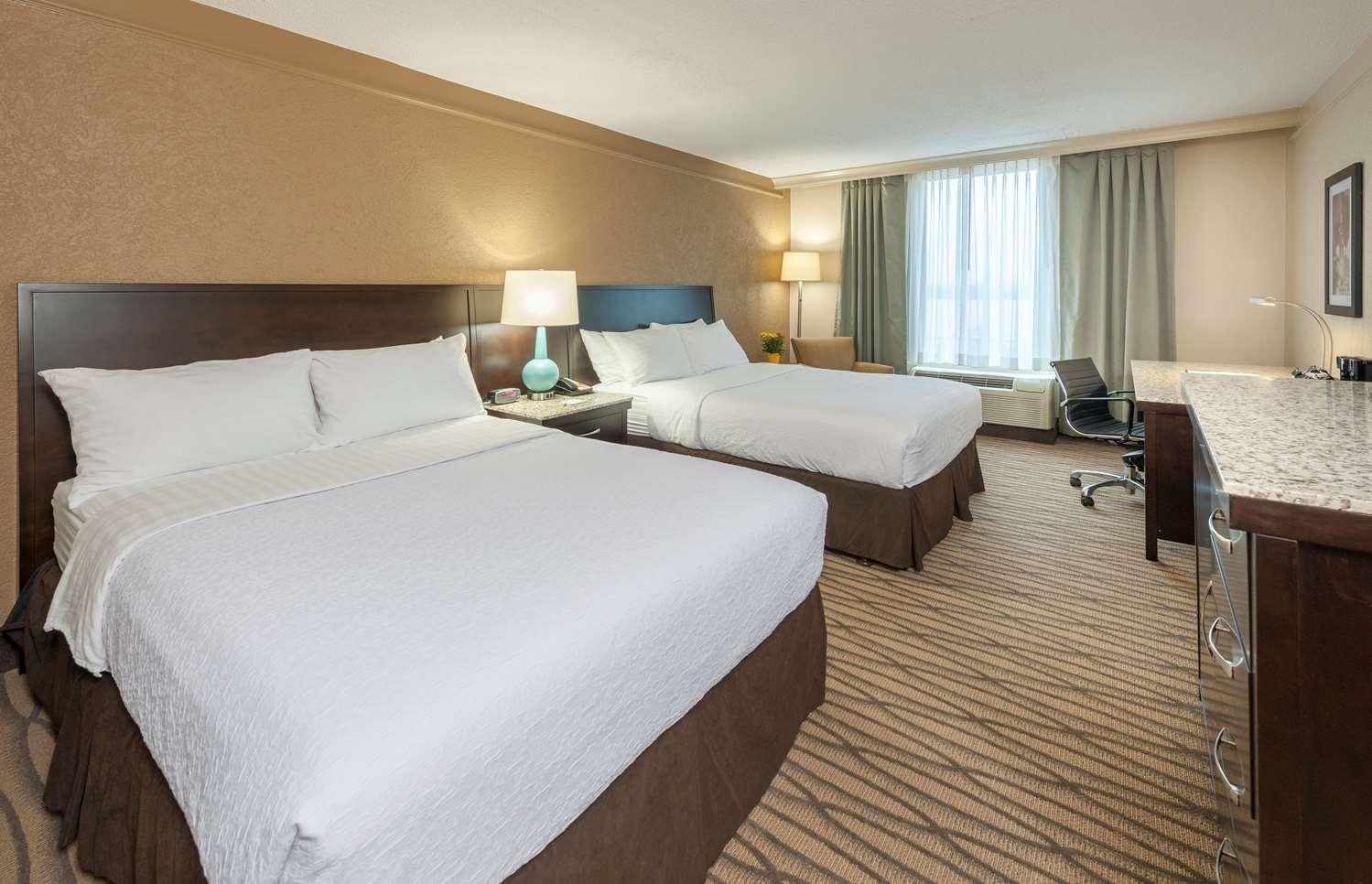 Best Western Plus Strongsville Cleveland Екстер'єр фото